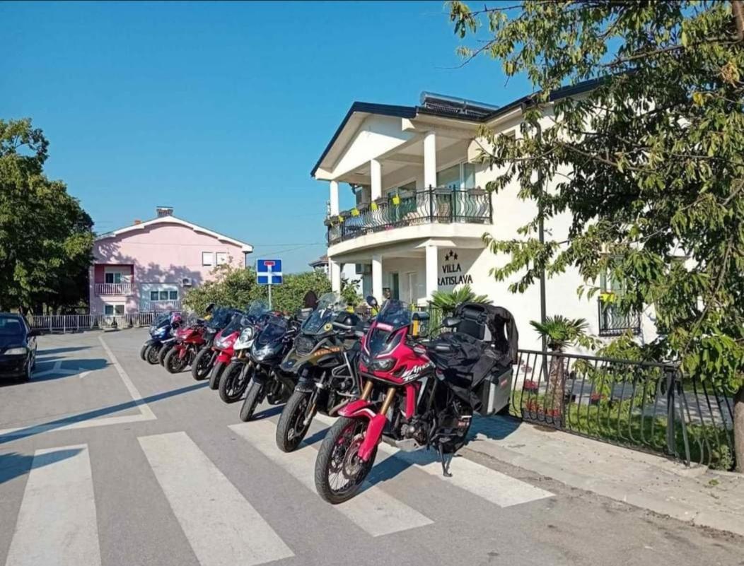 Villa Bratislava Demir Kapija Luaran gambar